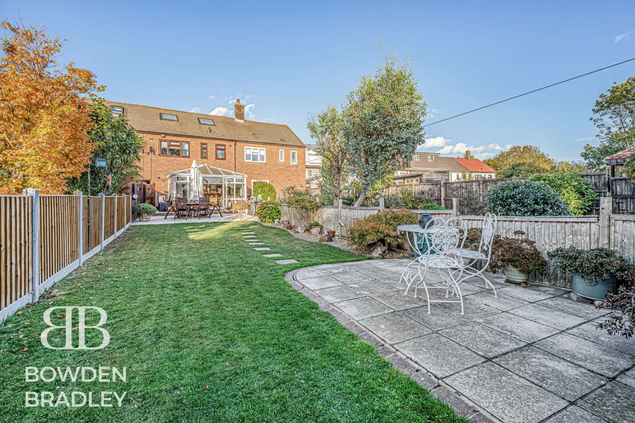 Elmbridge Road, Hainault, IG6, photo 39