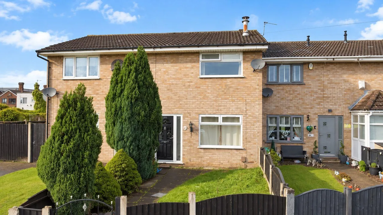 2 bed house for sale, Taylor Road, Haydock, WA11