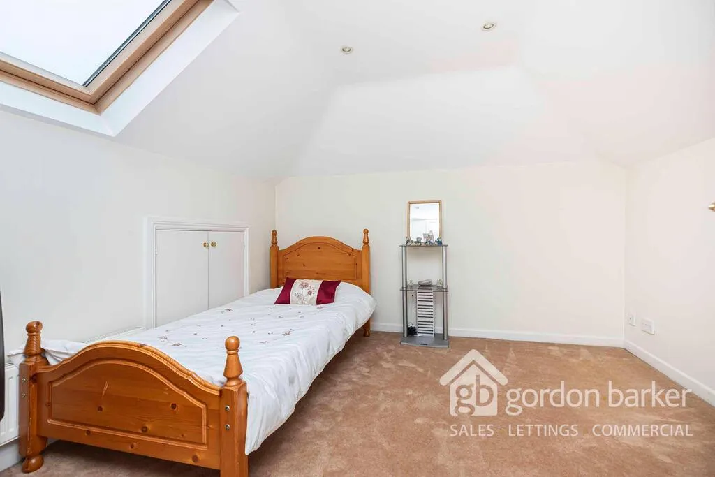Woodside Close, Ferndown, BH22 9LG, photo 50