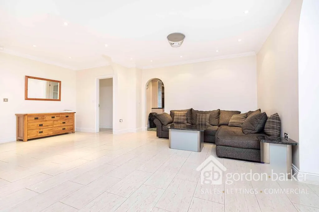Woodside Close, Ferndown, BH22 9LG, photo 5