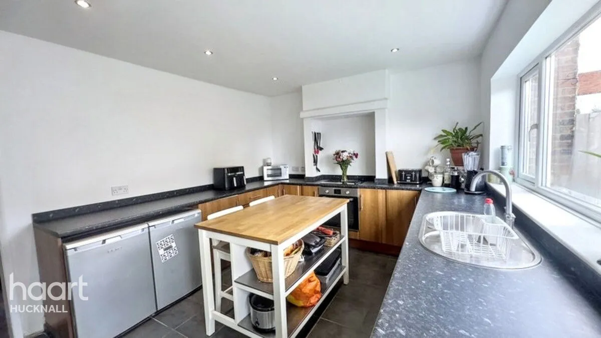 Leabrooks Road, Alfreton, DE55, photo 6