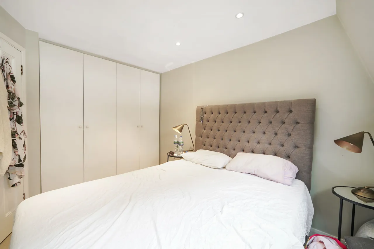 Fulham Road, London, SW10, photo 10