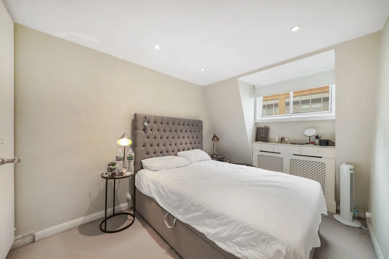Fulham Road, London, SW10, photo 8