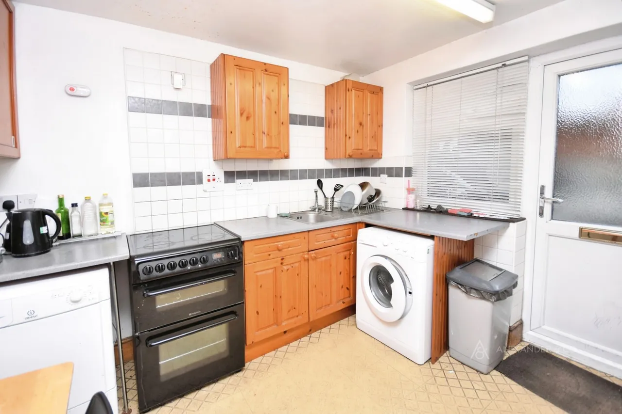Cambridge Street, Aylesbury, Buckinghamshire, HP20, photo 3