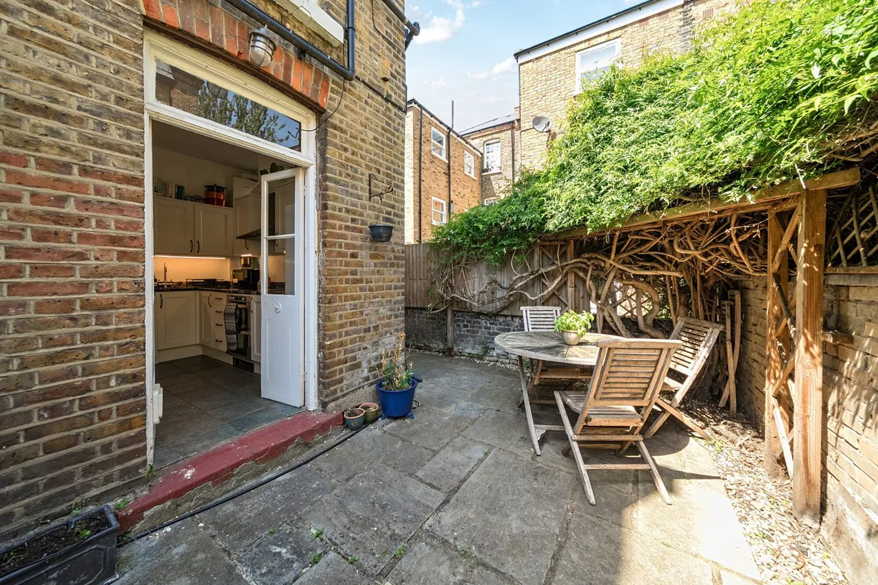 Liberty Street, SW9, photo 8
