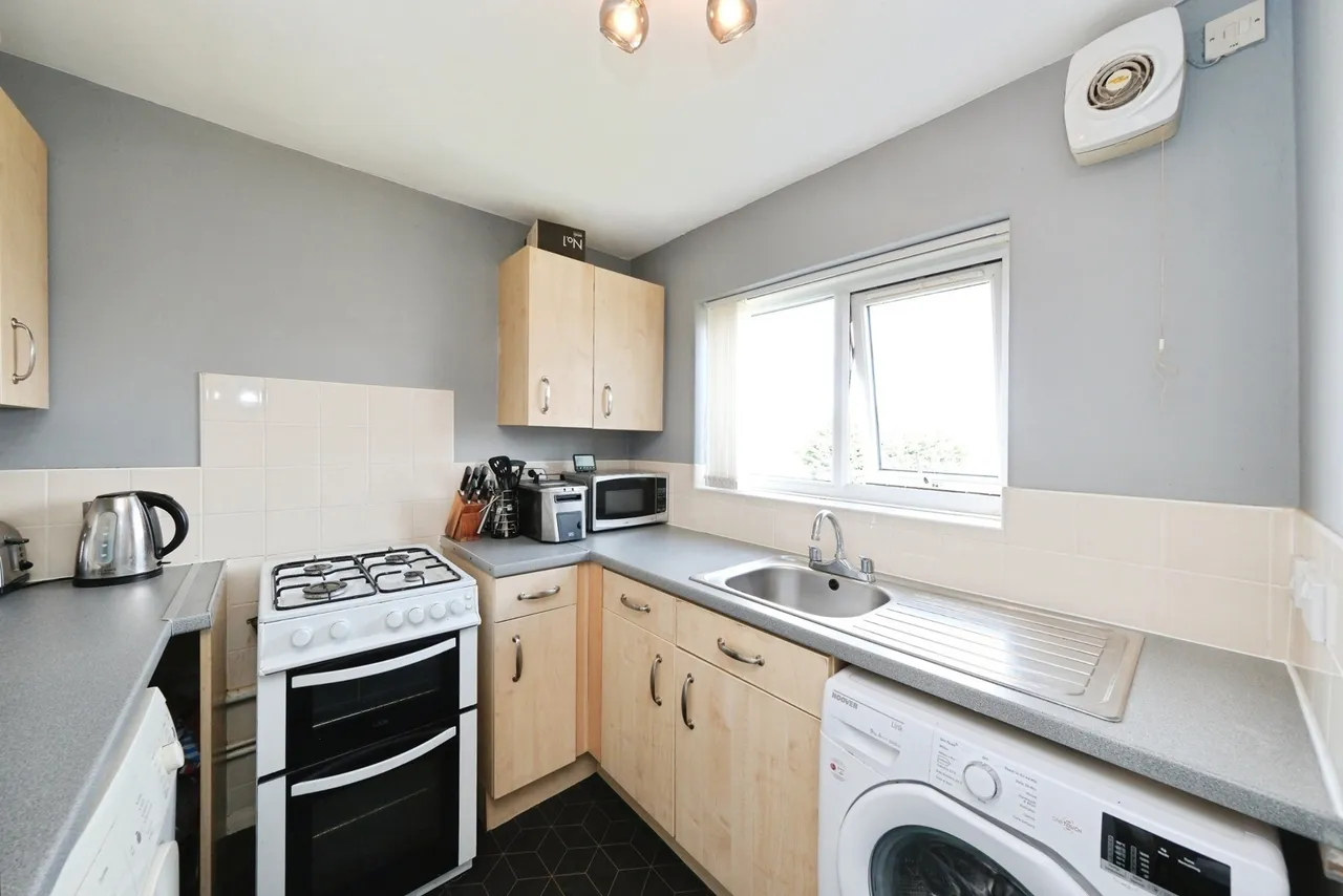 Raithby Close, Nottingham, NG5, photo 6