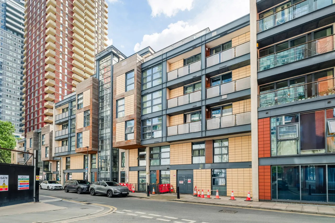 Manilla Street, London, E14, photo 8
