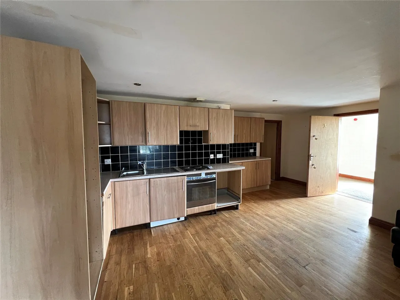 Embankment Road, Llanelli, SA15, photo 4