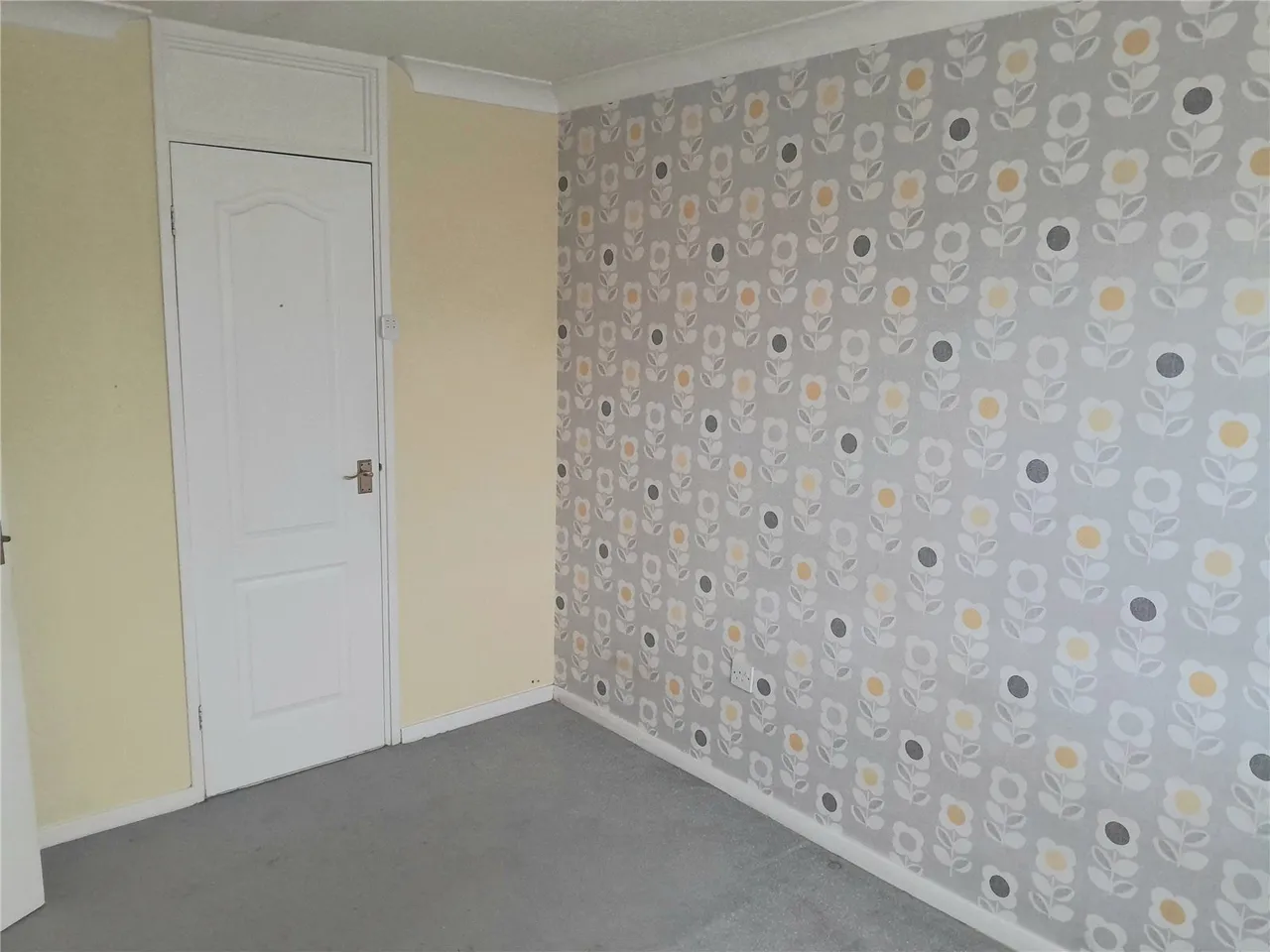 Clover Avenue, Birmingham, West Midlands, B37, photo 9