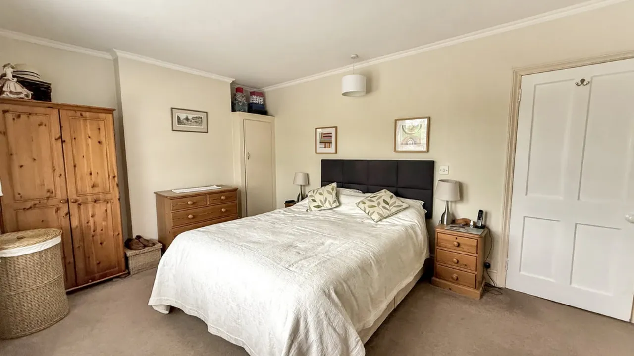 High Street, Dilton Marsh, photo 9