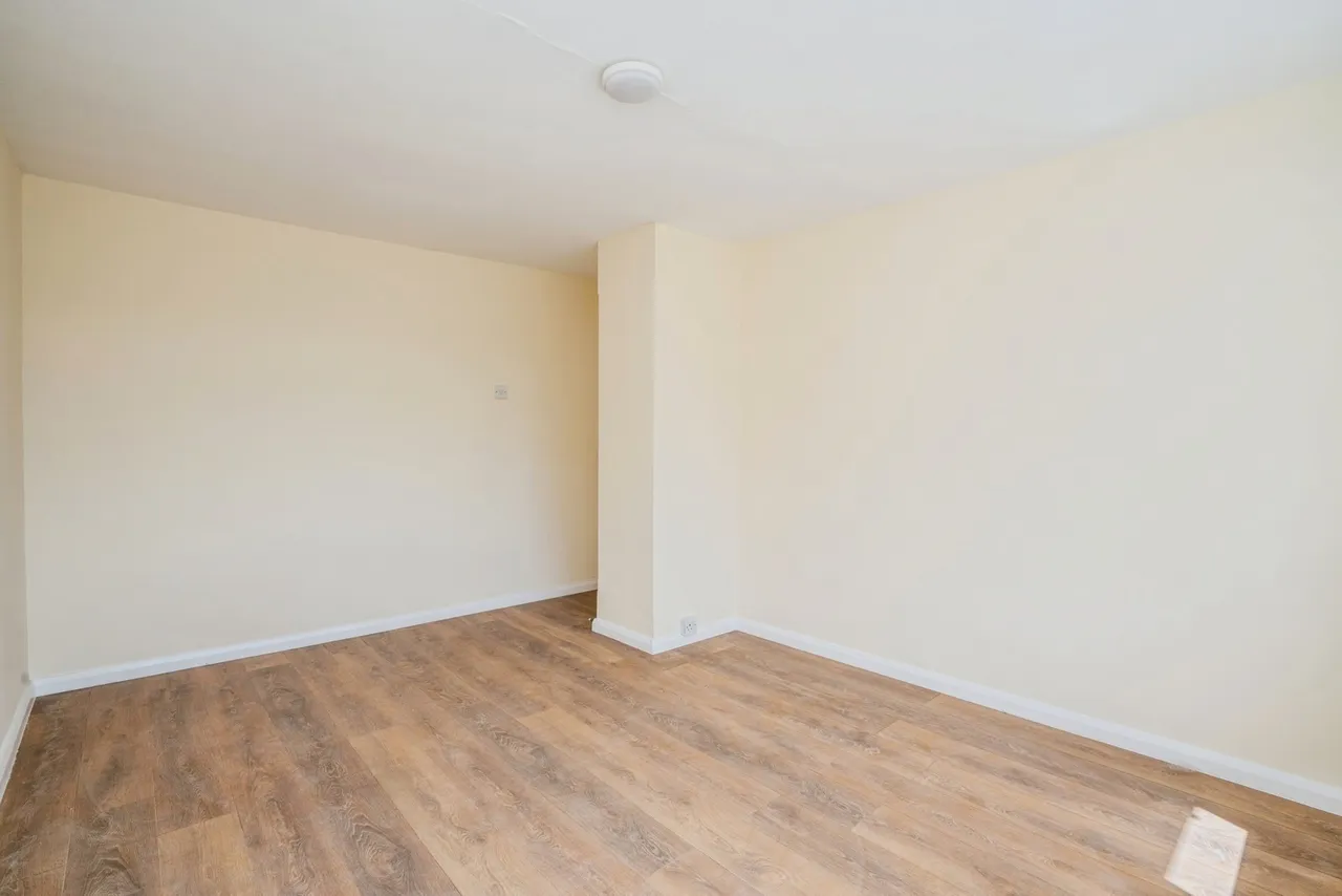 Bell Crescent, Waterlooville, PO7, photo 6