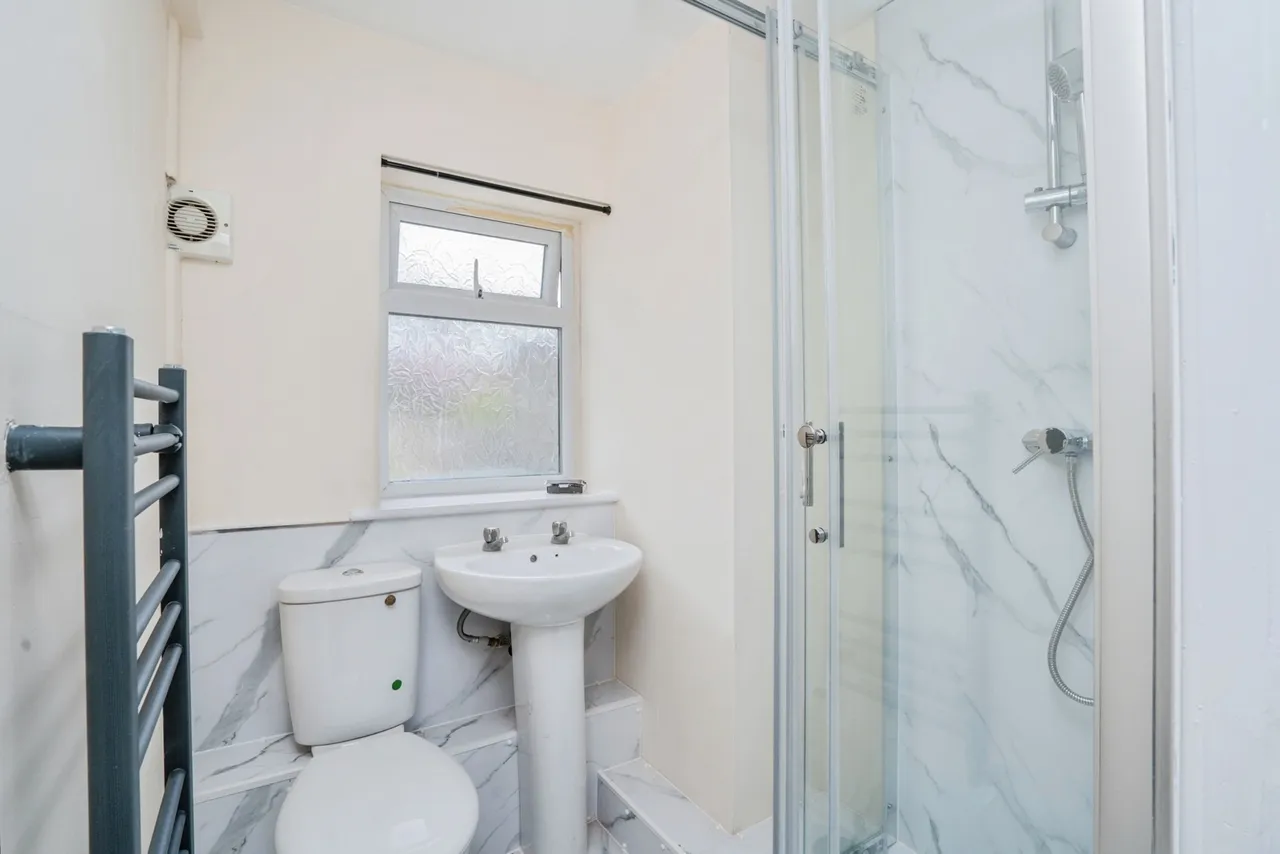 Bell Crescent, Waterlooville, PO7, photo 7