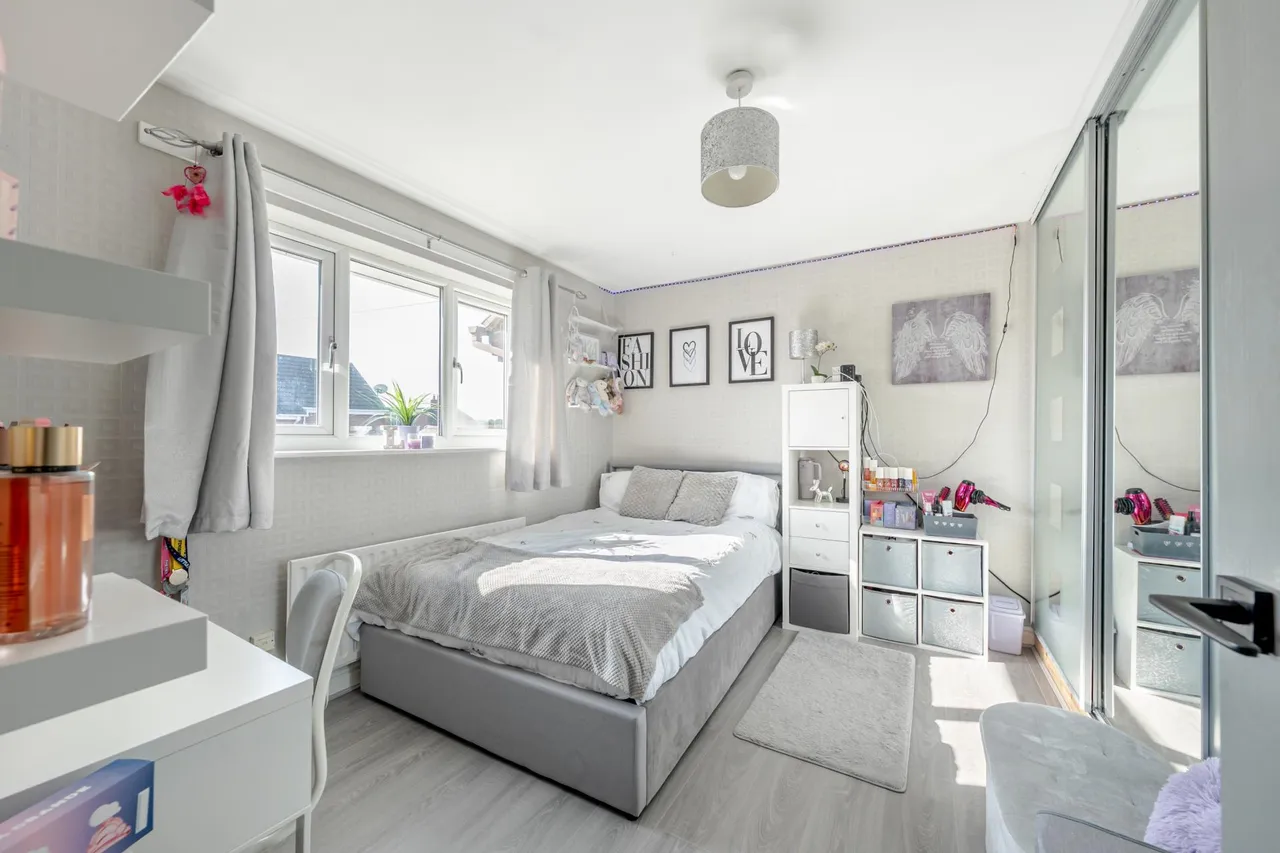 Heathercroft, Chapel Allerton, LS7, photo 9