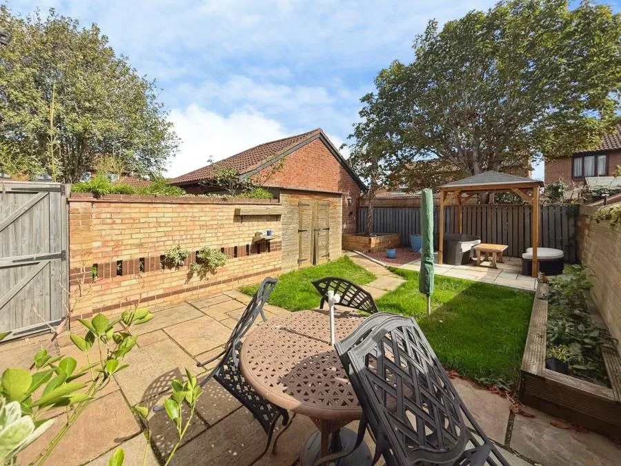Chestnut End, Bicester, OX26, photo 14