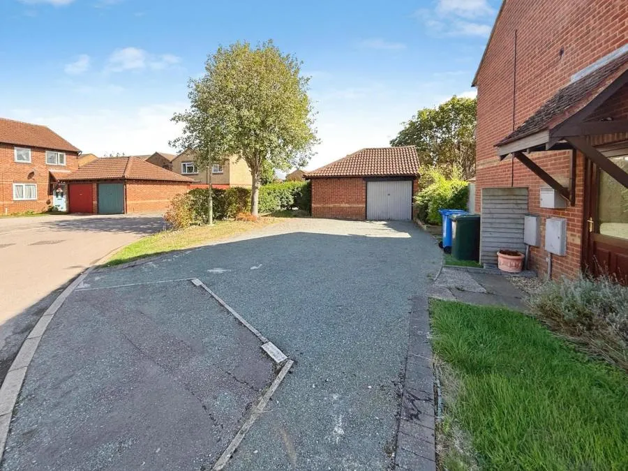 Chestnut End, Bicester, OX26, photo 16