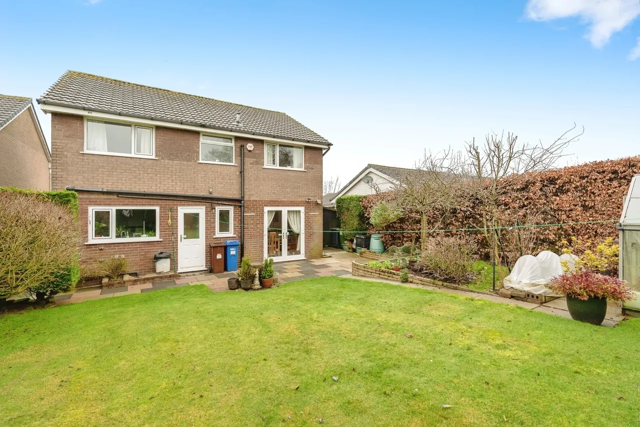 Ravens Grove, Burnley, Lancashire, BB10, photo 7