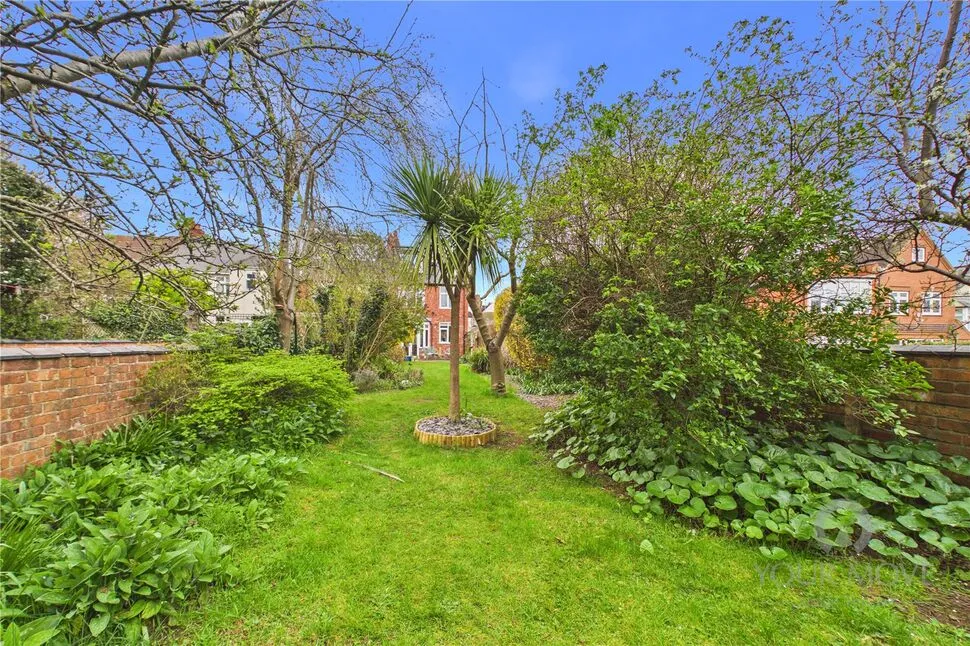 Lime Avenue, Phippsville, NN3, photo 21