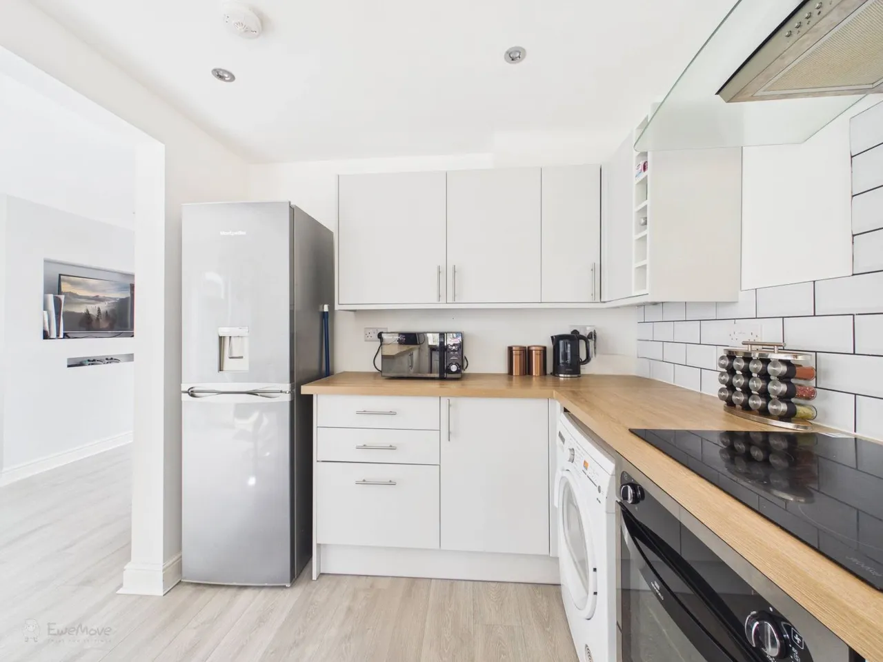 Featherston Drive, Burbage, LE10, photo 4