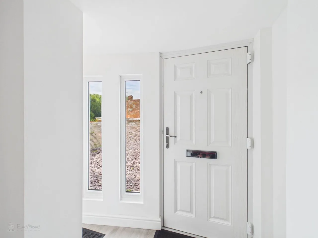Featherston Drive, Burbage, LE10, photo 8