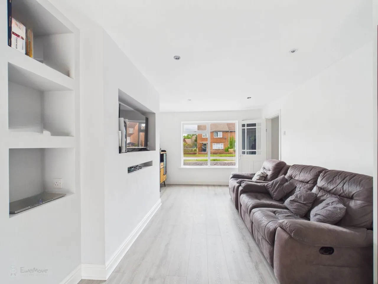 Featherston Drive, Burbage, LE10, photo 12