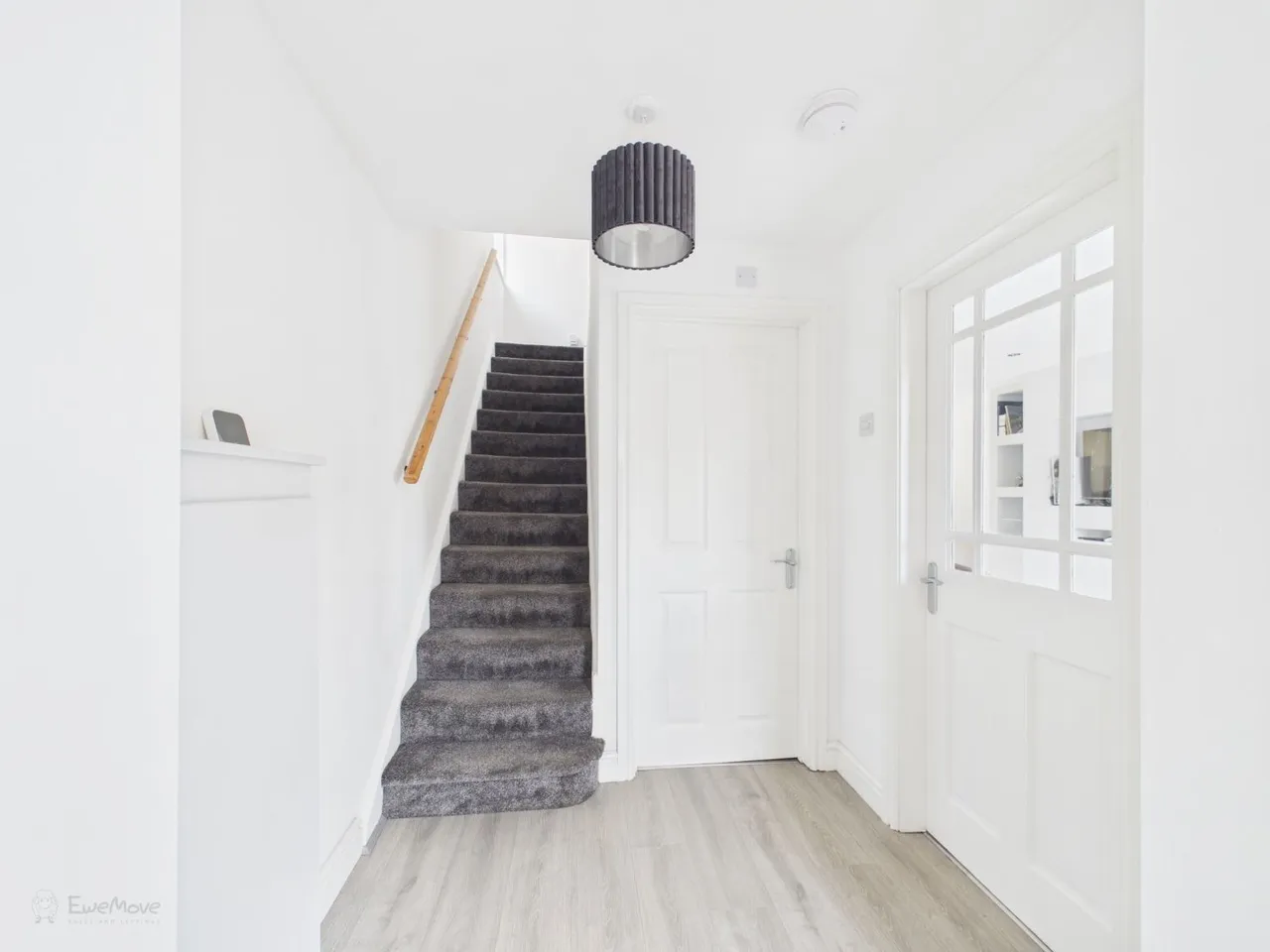 Featherston Drive, Burbage, LE10, photo 9