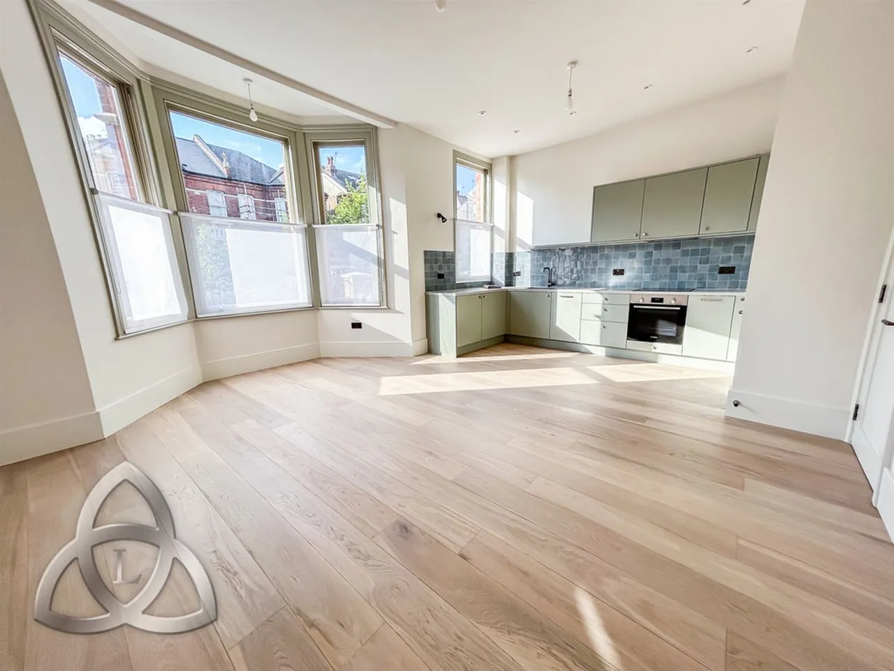 Ebbsfleet Road, London, NW2, photo 7