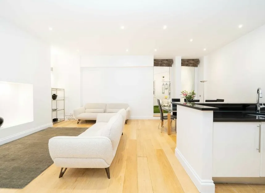 Lancaster Mews, Hyde Park, W2, photo 2