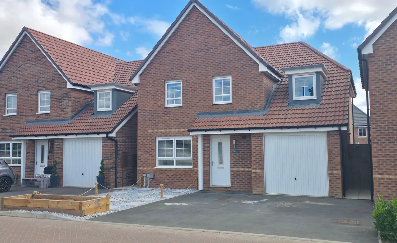 5 bed house for sale, Butterfield Gardens, Bourne, PE10