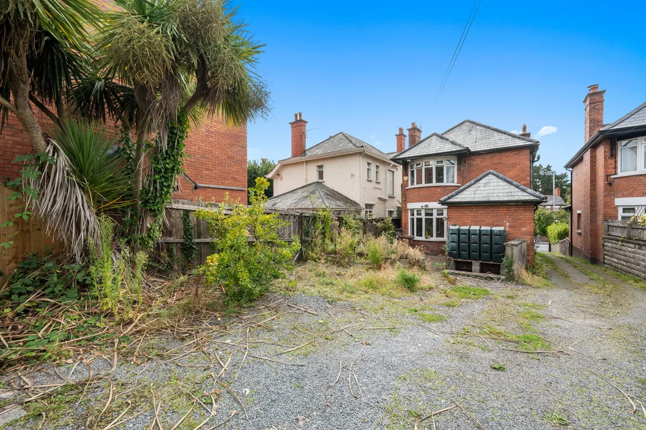 Upper Newtownards Road, Belfast, BT4, photo 36