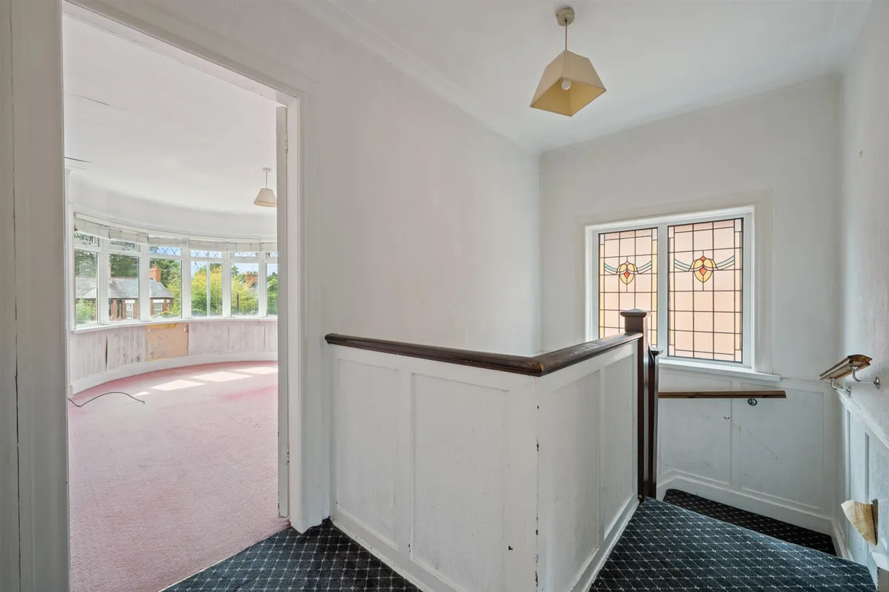 Upper Newtownards Road, Belfast, BT4, photo 21