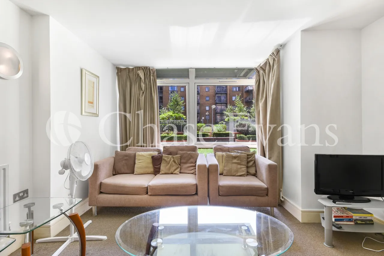 Cassilis Road, Canary Wharf, London, E14, photo 2