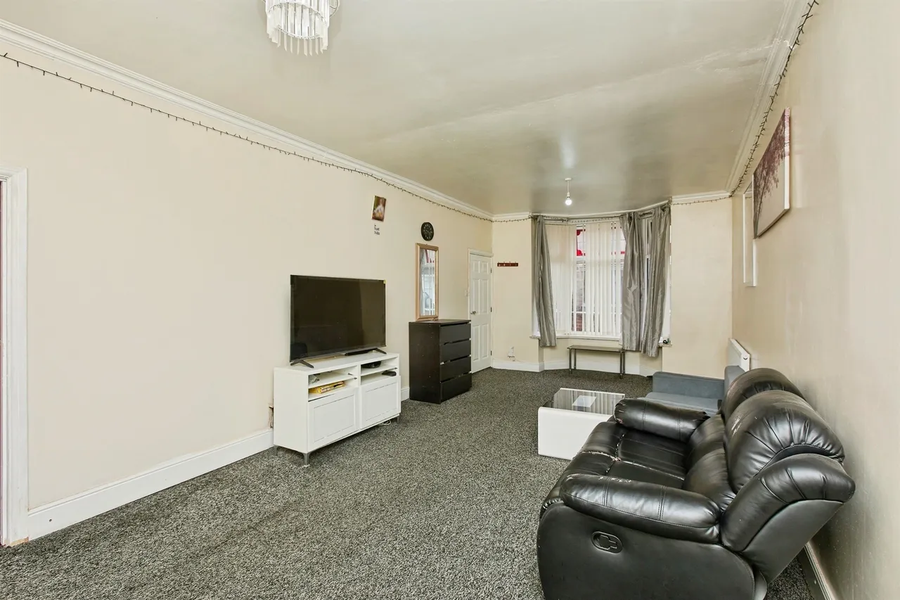 Shobnall Street, Burton-On-Trent, DE14, photo 2