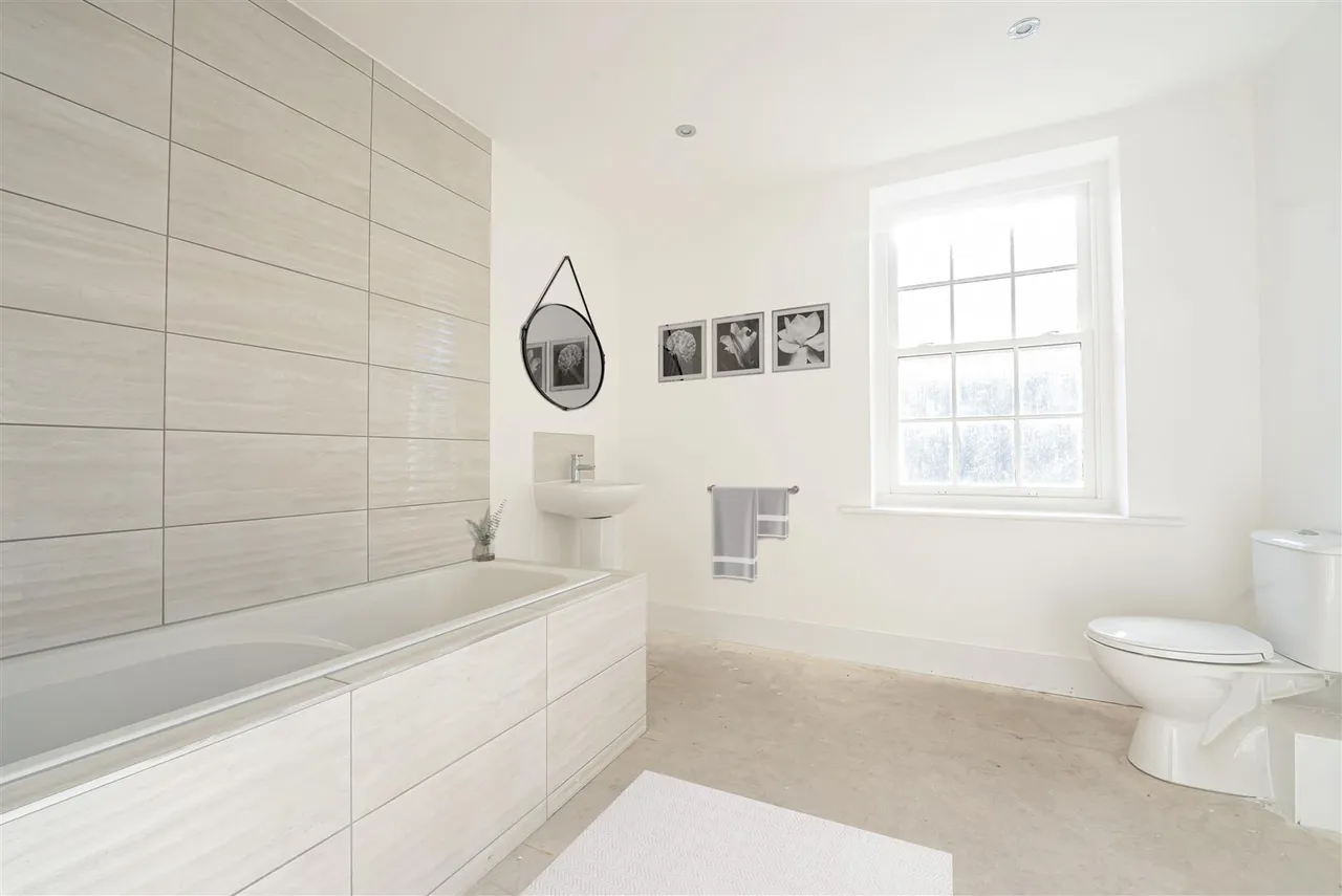 Holywell Manor,, Old Chester Road, Holywell, CH8 7SG, photo 5