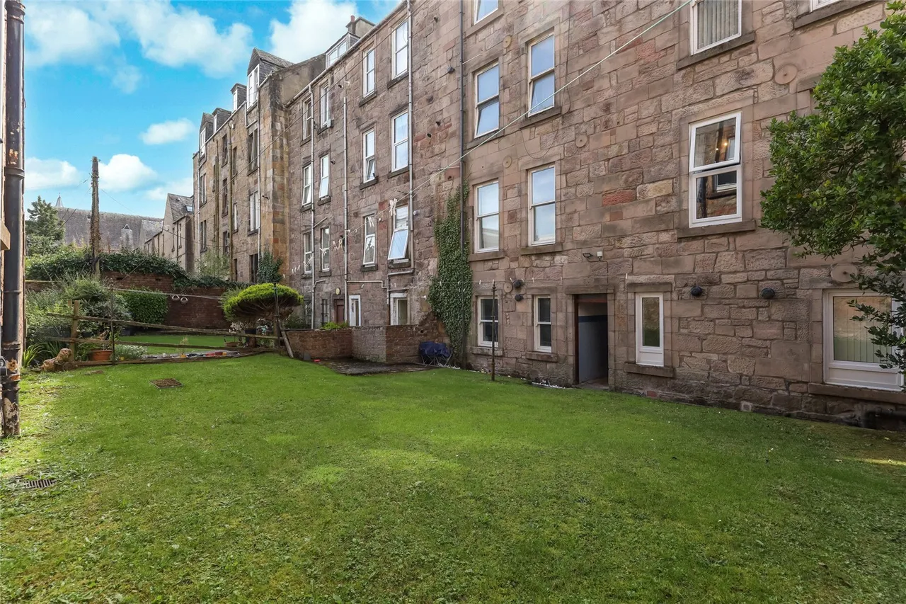 Ardgowan Street, Greenock, Inverclyde, PA16, photo 21
