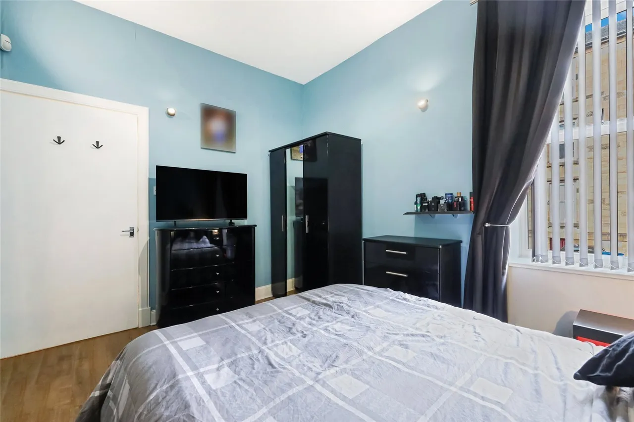 Ardgowan Street, Greenock, Inverclyde, PA16, photo 9