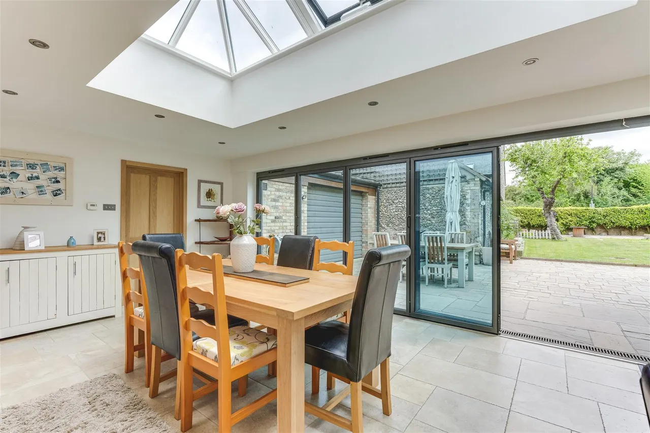 Cotton End Road, Exning, CB8, photo 4