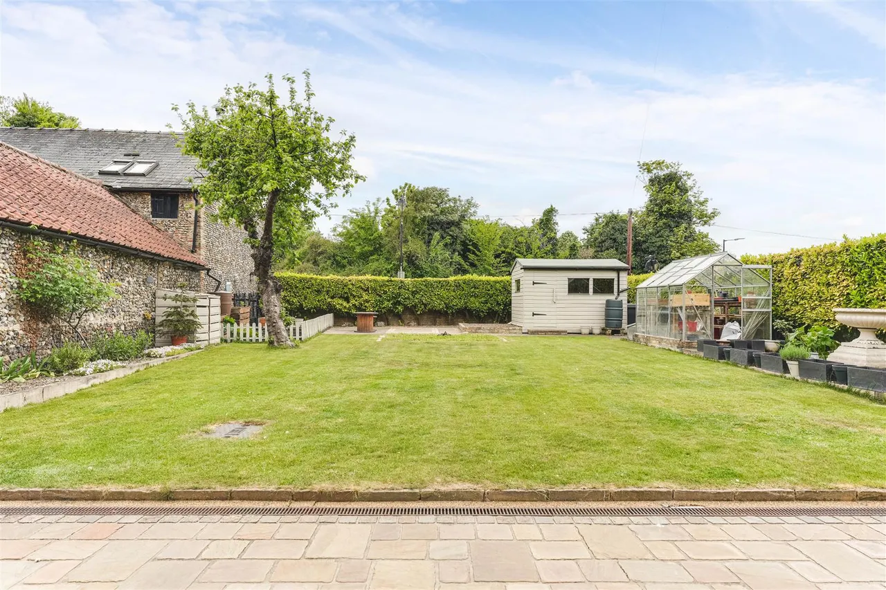 Cotton End Road, Exning, CB8, photo 6