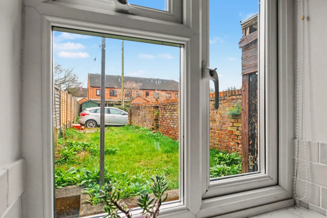 High Street, Pershore, WR10, photo 16