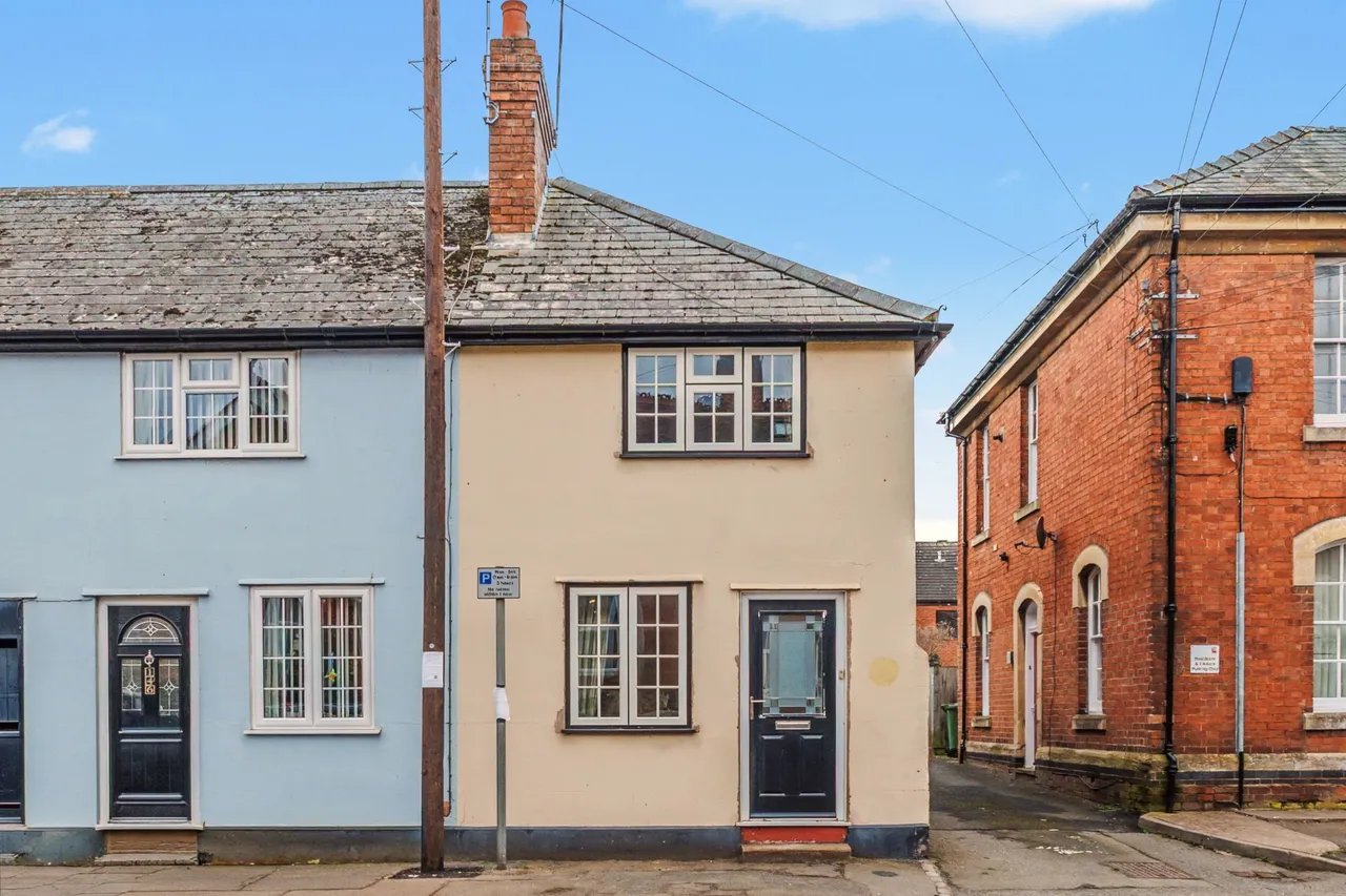 2 bed house for sale — High Street, Pershore, WR10