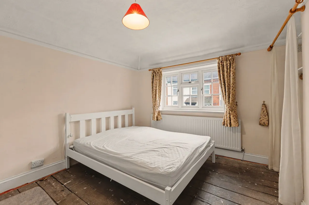 High Street, Pershore, WR10, photo 9