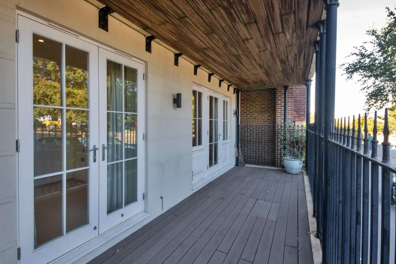 Sackville Place, Sevenoaks, TN13, photo 3