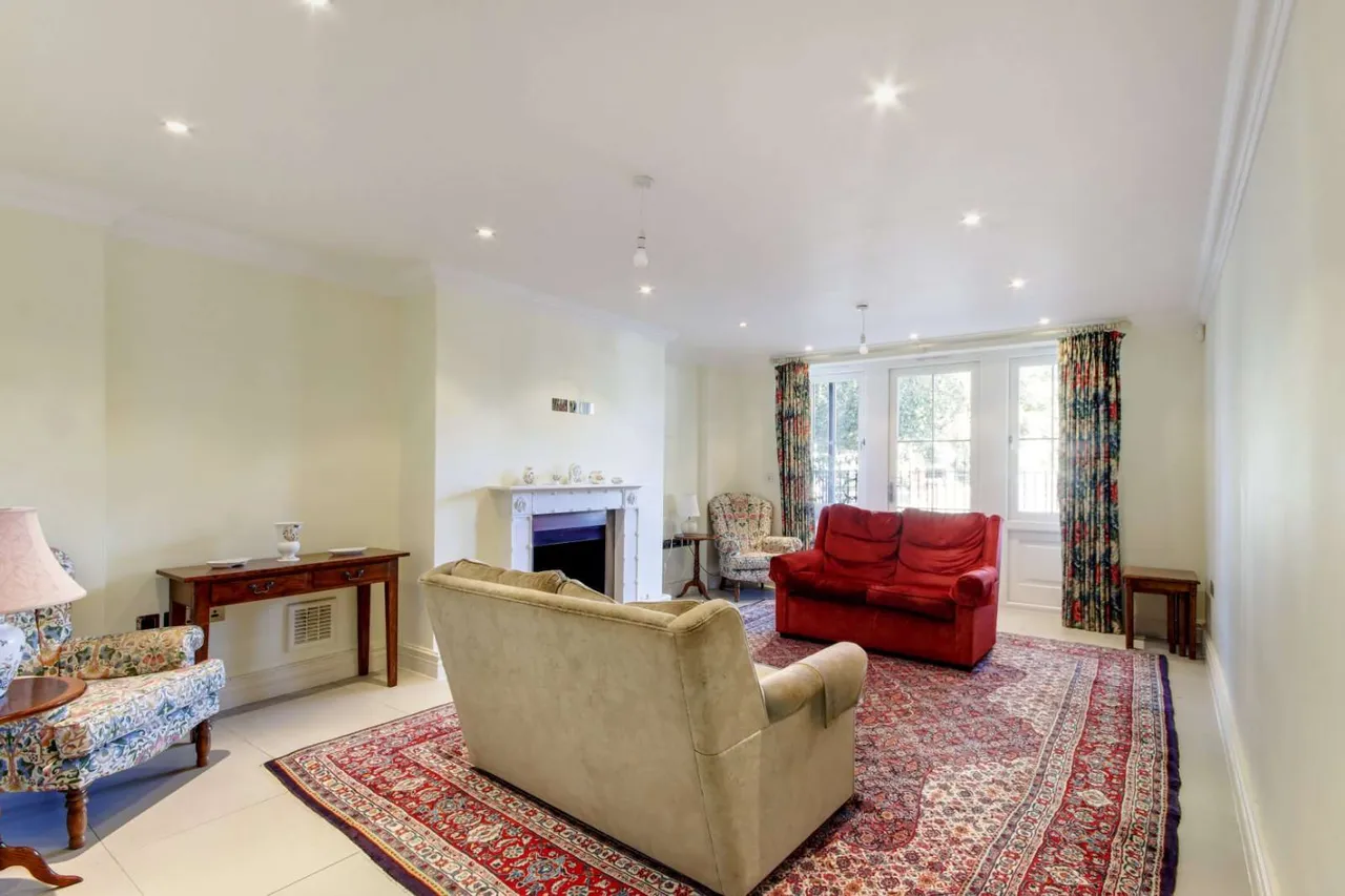 Sackville Place, Sevenoaks, TN13, photo 5