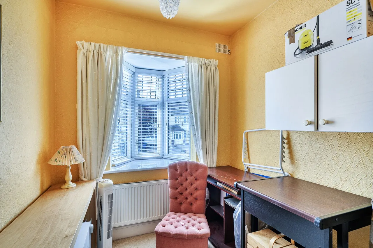 Silver Lane, BR4, photo 14