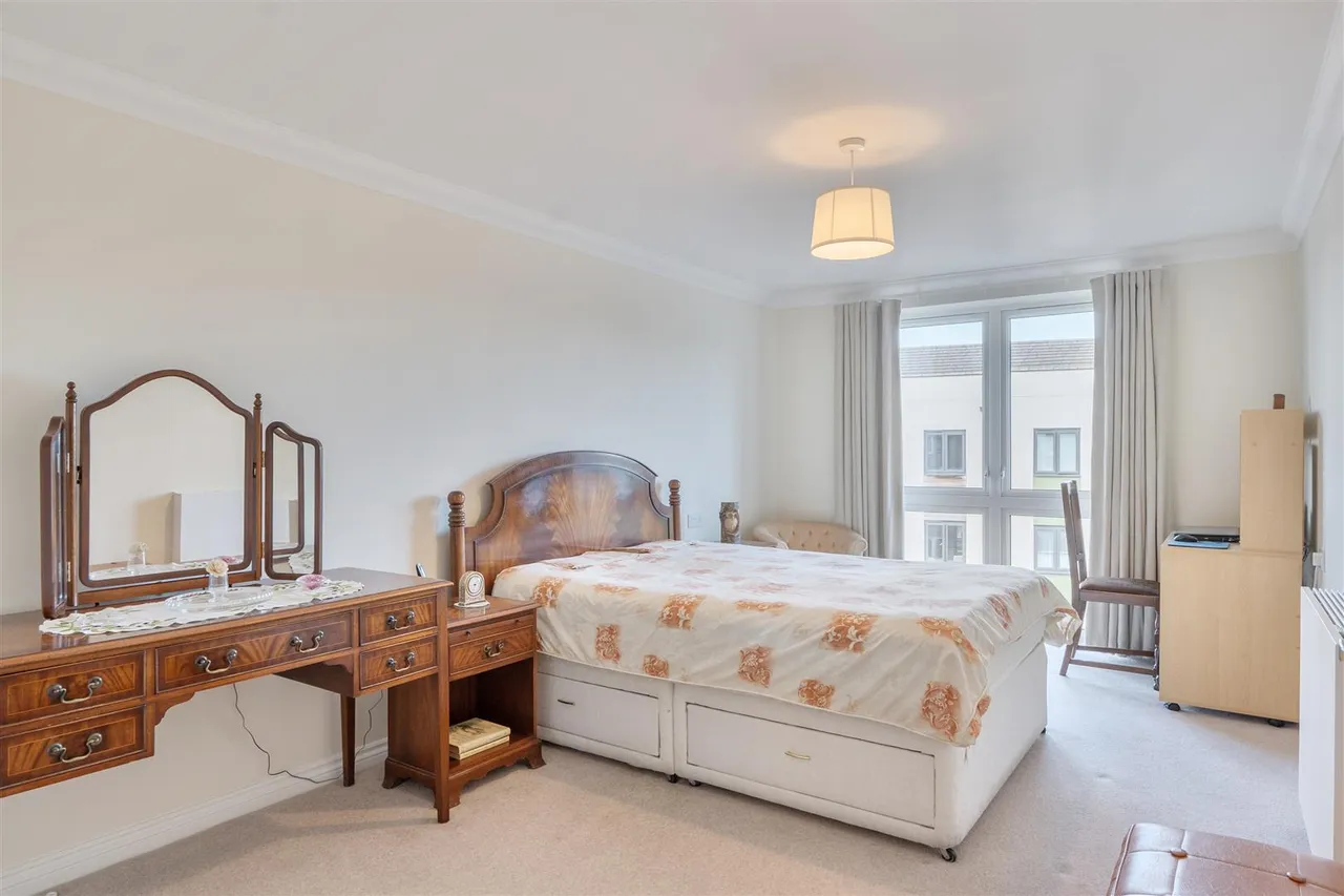 Normandy Drive, Yate, BS37, photo 15