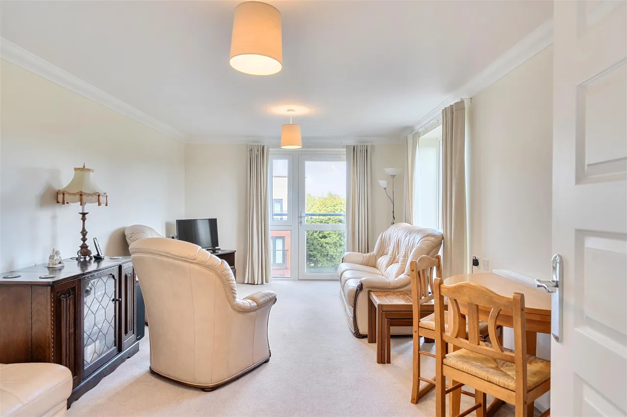 Normandy Drive, Yate, BS37, photo 6