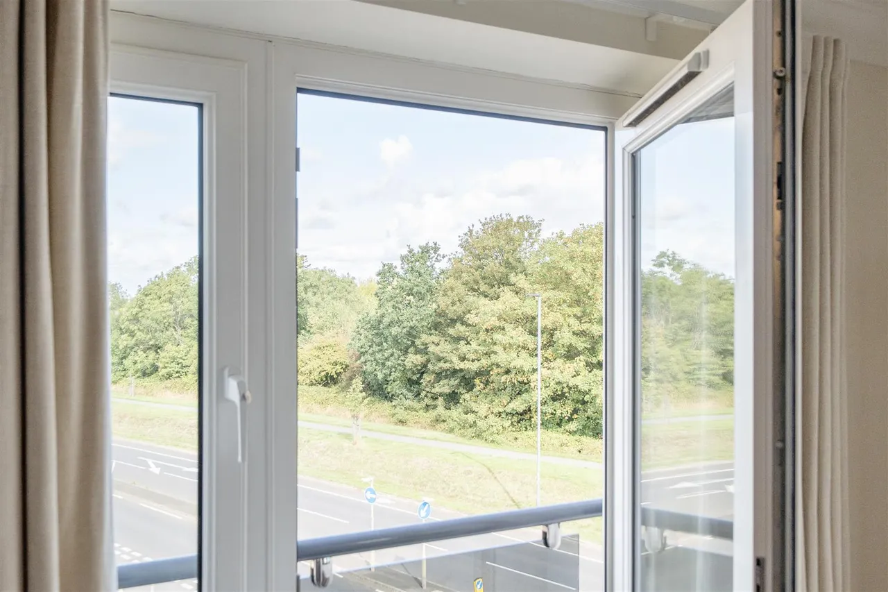 Normandy Drive, Yate, BS37, photo 4