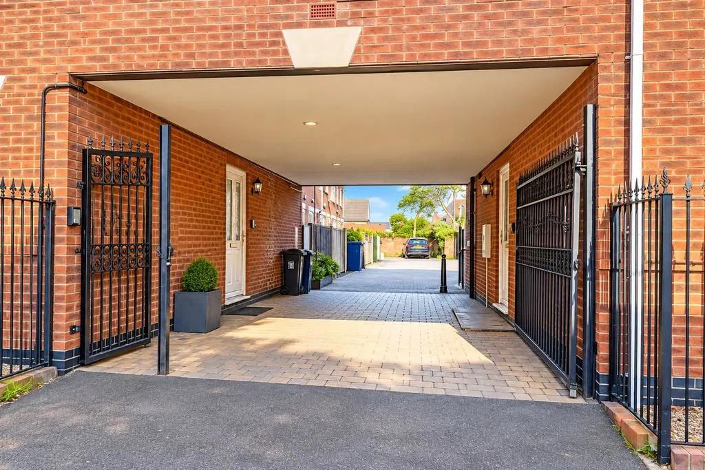Queen Street, Grantham, NG31, photo 10