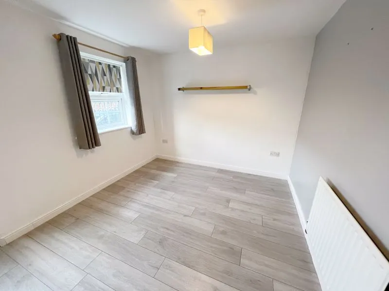 Queen Street, Grantham, NG31, photo 3