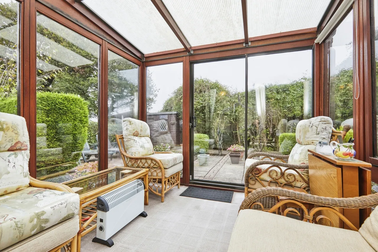 Moorfield Crescent, Sandiacre, NG10, photo 15