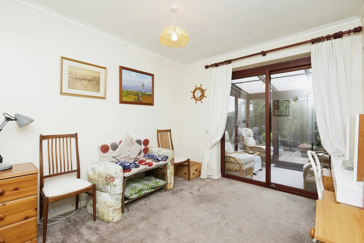 Moorfield Crescent, Sandiacre, NG10, photo 10